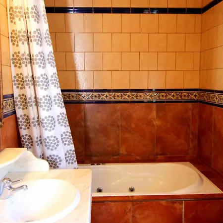 App 5a - Sonniger Balkon, Meerblick, Sehr Ruhig, 5 Min Zum